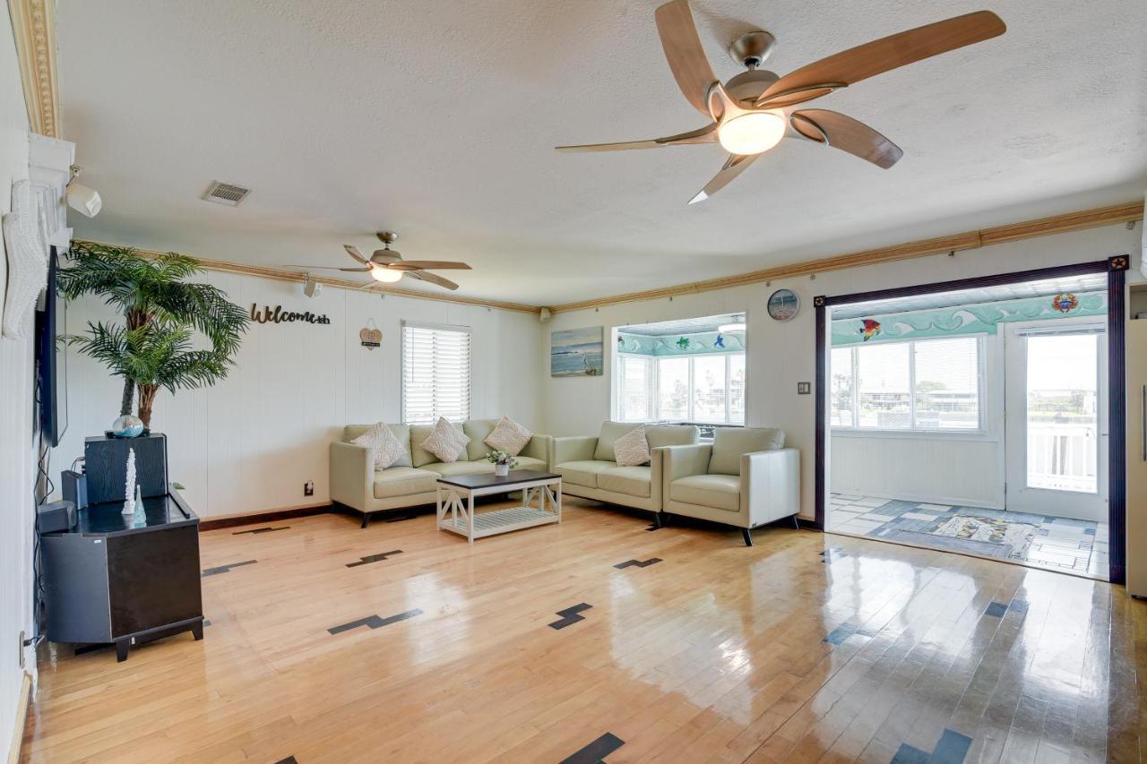 Waterfront Galveston Bay Retreat - 4 Mi To Beach! Dış mekan fotoğraf